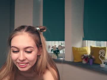 webcam girl aleksa_cutie capture image #1826758
