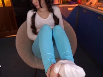 webcam girl sweety_rinushka_ capture image #2357364