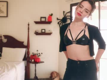 webcam girl cinnabelle capture image #672296