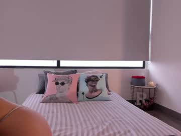 webcam girl ashlyeroberts1 capture image #402041