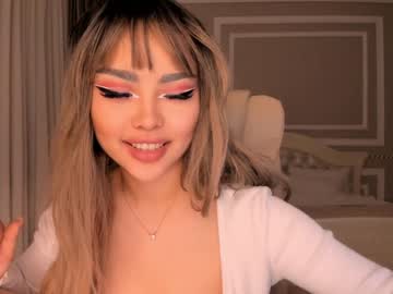 webcam girl bae_suz capture image #1876835
