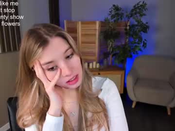 webcam girl milablush capture image #5120630