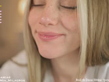 webcam girl mia_milagros capture image #5258777