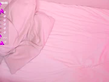 webcam girl aveksmr capture image #4570827