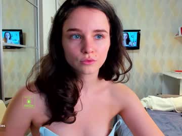webcam girl demurelixir capture image #4244011