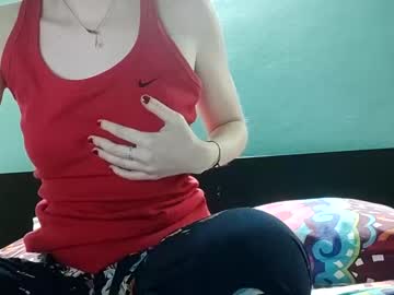 webcam girl maeluna33 capture image #2435855