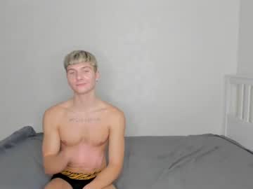 webcam couple skinnnkiss capture image #4459943