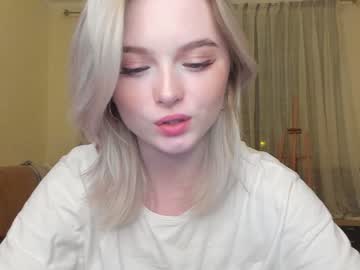 webcam girl yuppiyulia capture image #270315