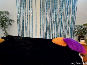 webcam couple hera_sauvage_and_giorgios capture image #2226459