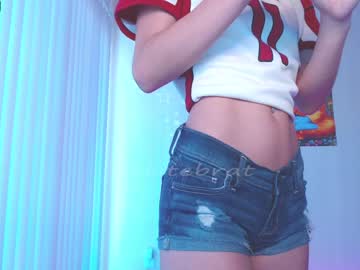 webcam girl petitebrat capture image #699562