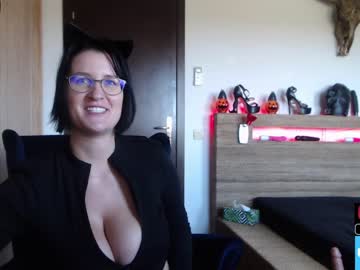 webcam girl curvyjules69 capture image #659294