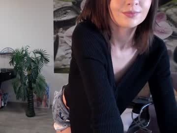 webcam girl jennycutey capture image #4706650