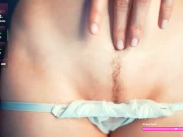 webcam girl mia_riley_online capture image #5637679