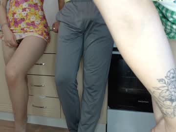 webcam couple renae_tom capture image #3581296