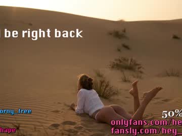 webcam girl heyhorny_cb capture image #5081332
