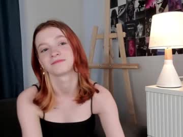 webcam girl mineliaaa capture image #5561951