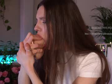webcam girl _deepthroatgalactica capture image #1753561