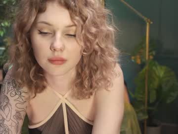 webcam girl nicole_soft capture image #3255102