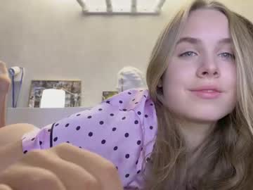 webcam girl gosssip capture image #4663445