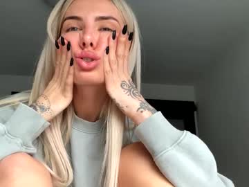 webcam girl shiasnow capture image #5616111