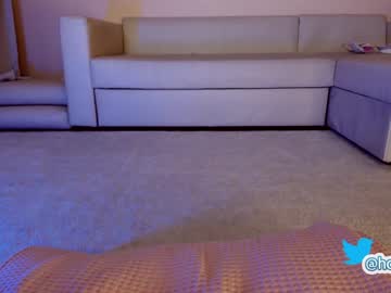 webcam girl hollyextra capture image #4892521