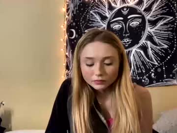 webcam girl princesshannnnn capture image #2001747