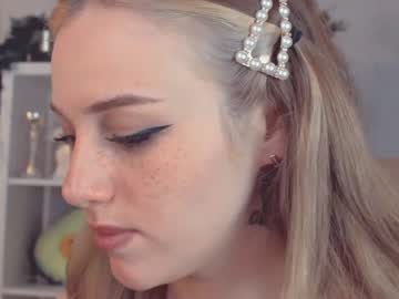 webcam girl mia_milagros capture image #1892606