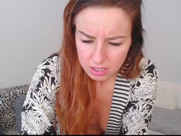 webcam girl emerald_kittycat capture image #5100057