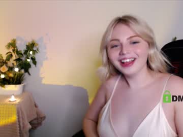webcam girl shy_blondiee capture image #5191192