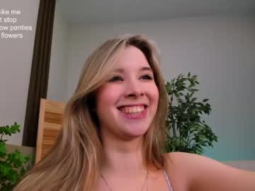 webcam girl milablush capture image #5004438
