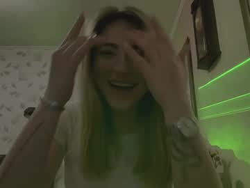 webcam girl dawnbluett capture image #5624979