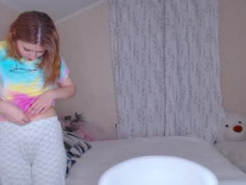 webcam girl liittle_cutie capture image #1766577