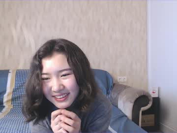 webcam girl kikicola capture image #1683053