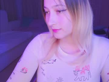 webcam girl aveksmr capture image #3659843
