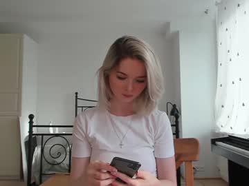 webcam girl yuppiyulia capture image #58154