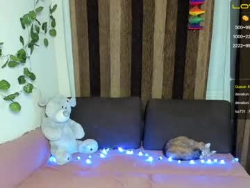 webcam girl foxystephanie1111 capture image #685239