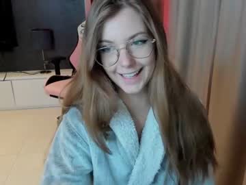 webcam girl cassy_cum capture image #1573700