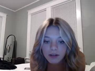 webcam girl lily_marieee capture image #5420757