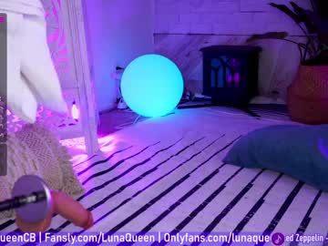 webcam girl lunaqueeeen capture image #1698947