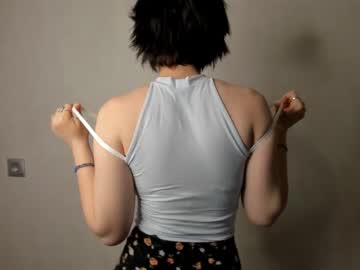 webcam girl louisejamie capture image #5471977
