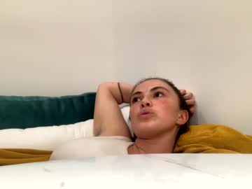 webcam girl pinkbarbiedxll capture image #5540840