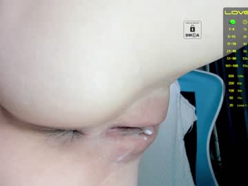 webcam girl _witch__ capture image #1292136