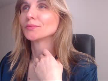 webcam girl lady_ada capture image #1819329