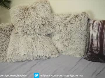 webcam girl yournaughtypixie capture image #4792774