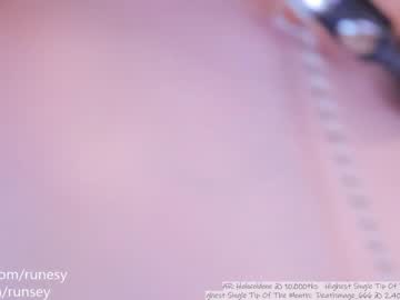 webcam girl runesy capture image #2514746