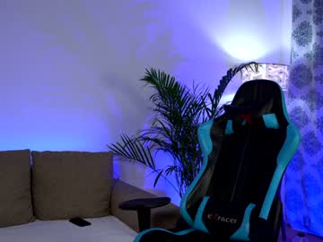 webcam girl naughtyrider69 capture image #1642506