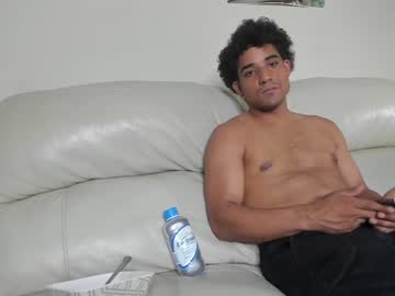 webcam tranny bigdicktrannynicole capture image #2531868