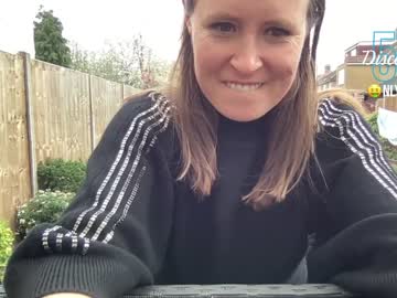 webcam girl eatmypie69 capture image #2296497