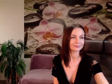 webcam girl jennycutey capture image #4160843