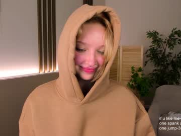 webcam girl dinablush capture image #3806721